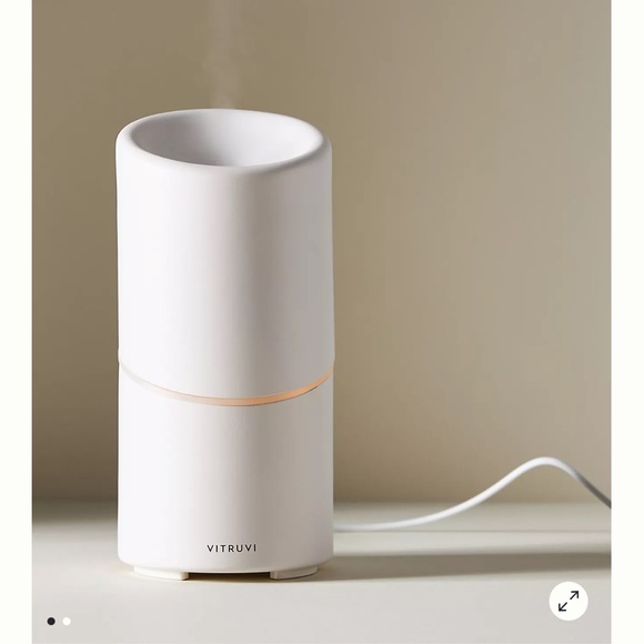 Vitruvi Stay Diffuser for essential oils - Picture 4 of 5